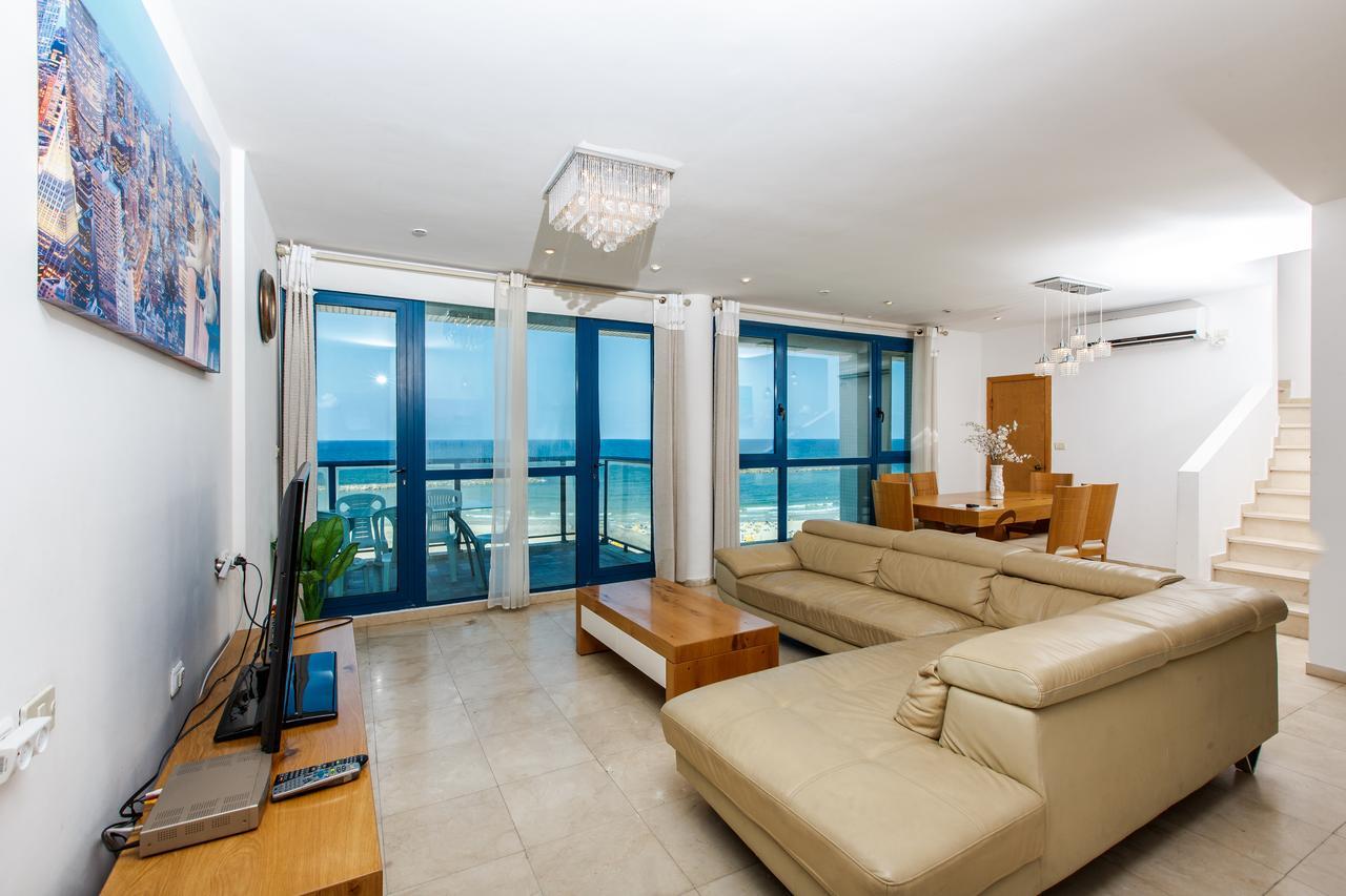 Ocean Front Apartments First Line To The Beach Tel Aviv Luaran gambar