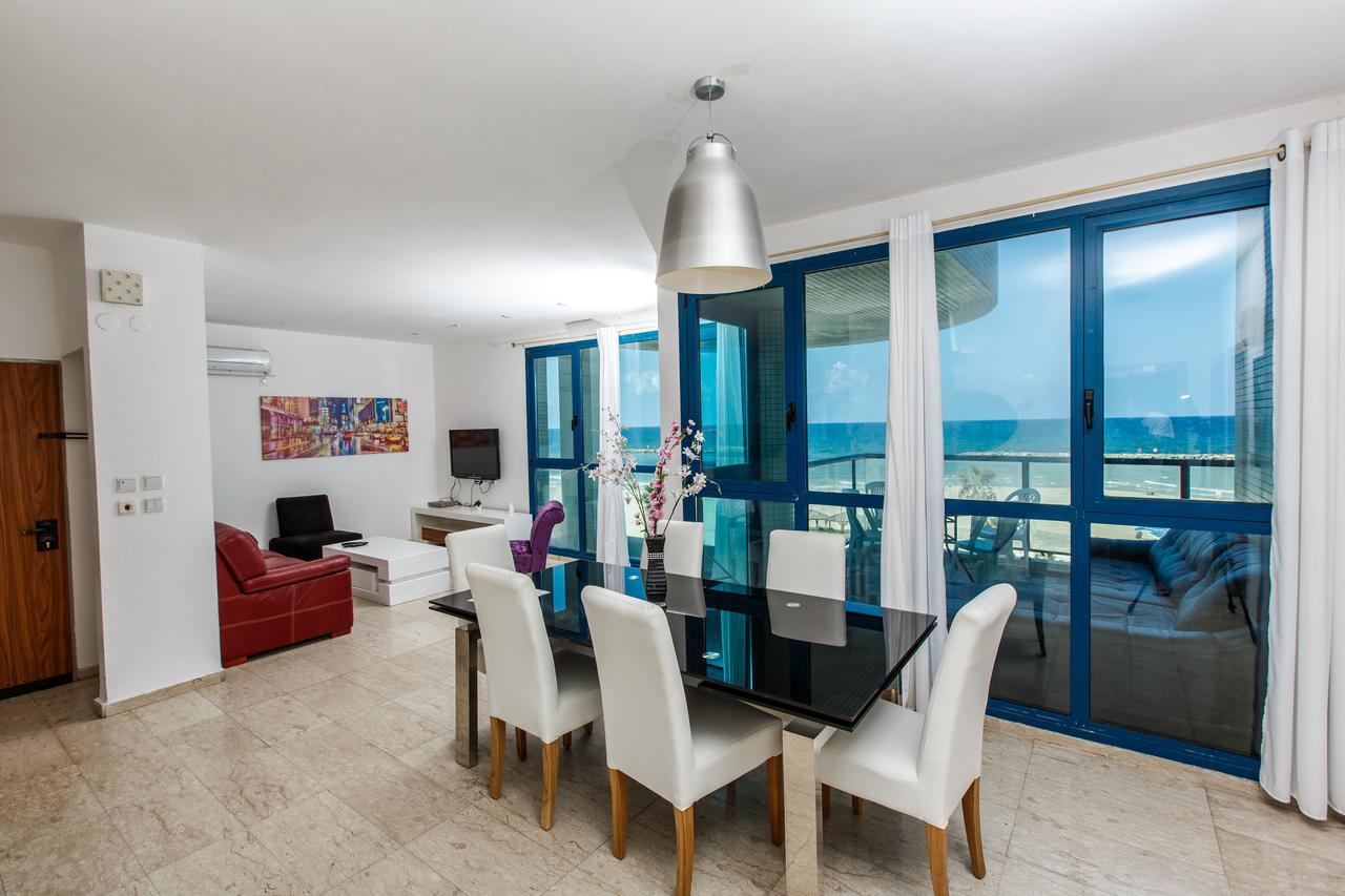 Ocean Front Apartments First Line To The Beach Tel Aviv Luaran gambar