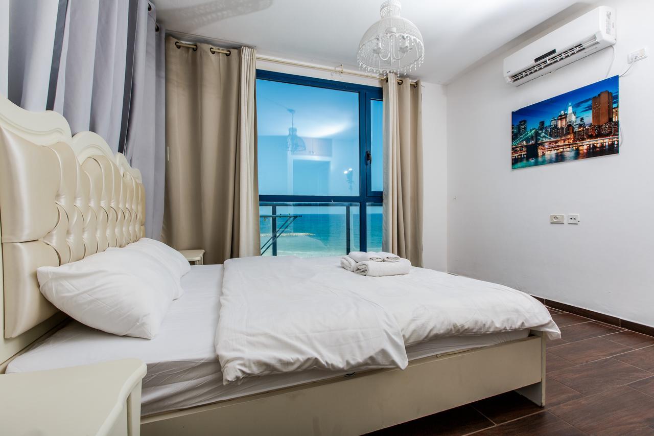Ocean Front Apartments First Line To The Beach Tel Aviv Luaran gambar