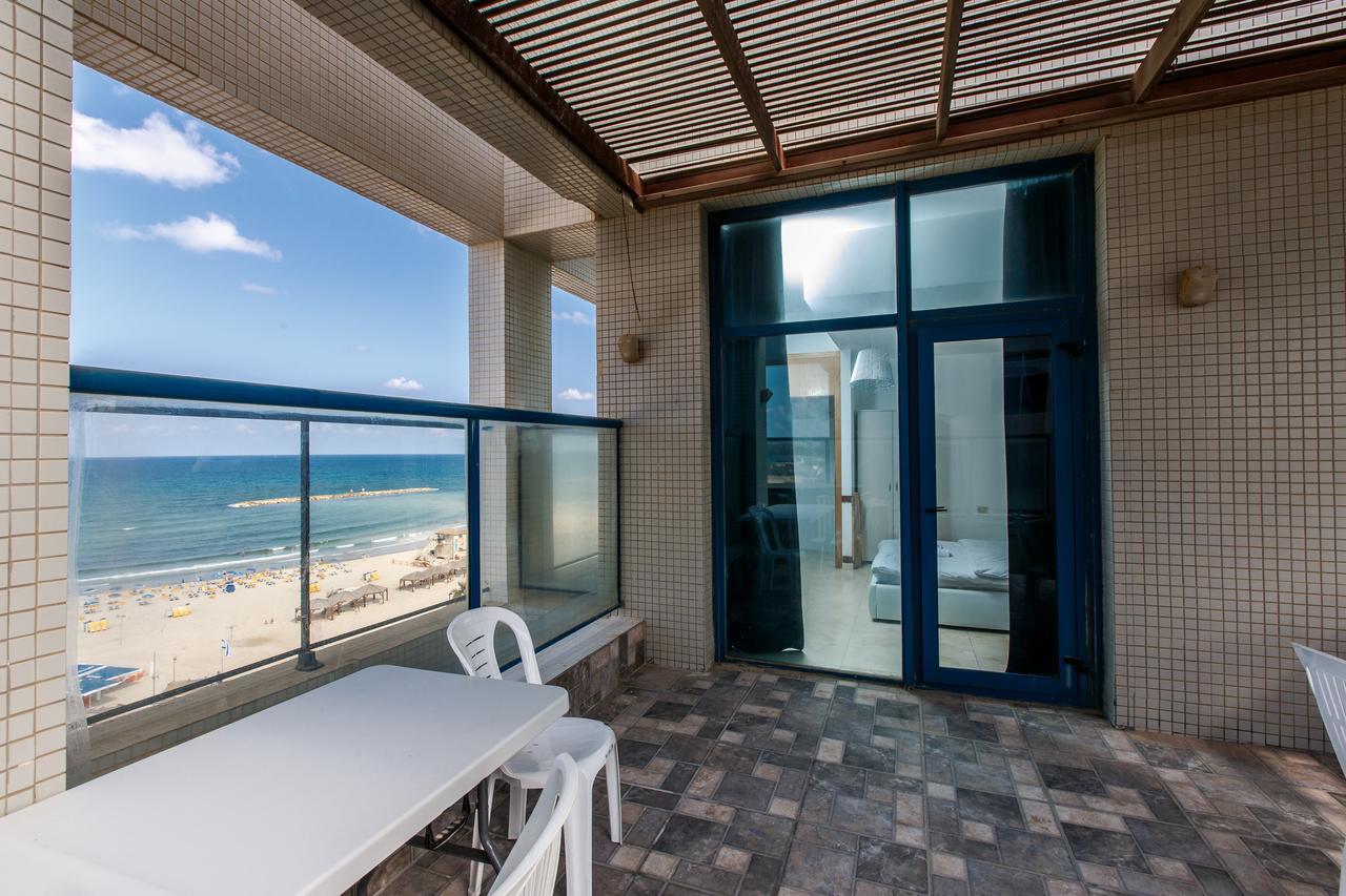 Ocean Front Apartments First Line To The Beach Tel Aviv Luaran gambar