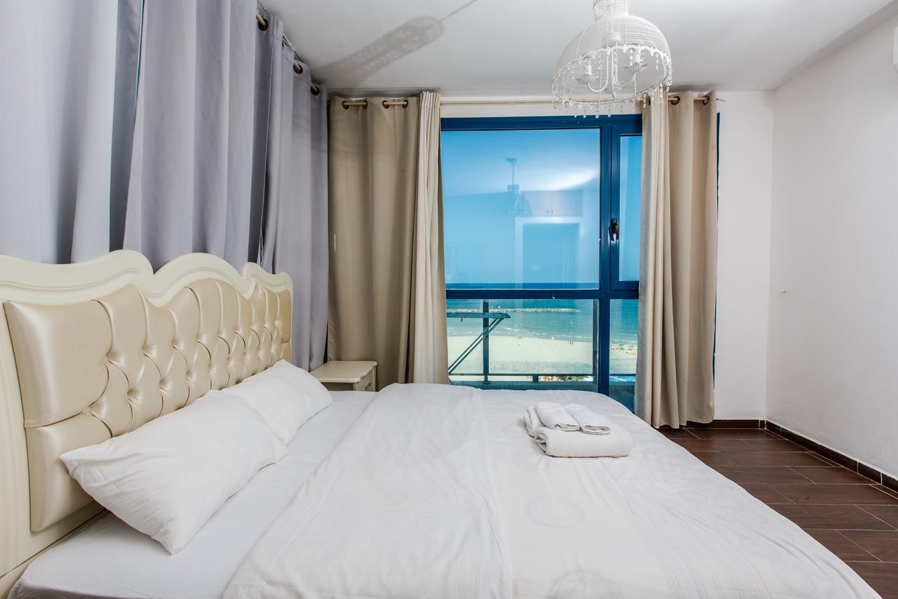 Ocean Front Apartments First Line To The Beach Tel Aviv Luaran gambar