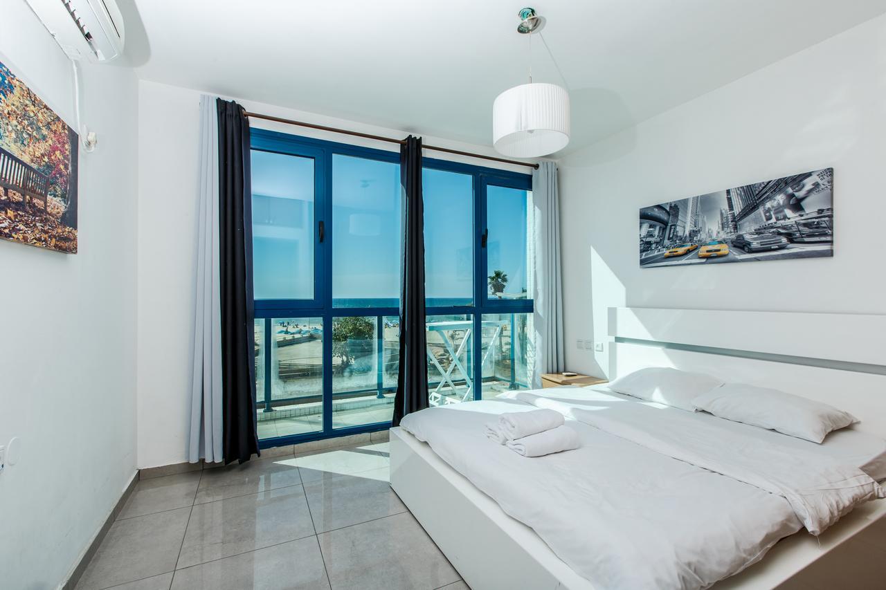 Ocean Front Apartments First Line To The Beach Tel Aviv Luaran gambar