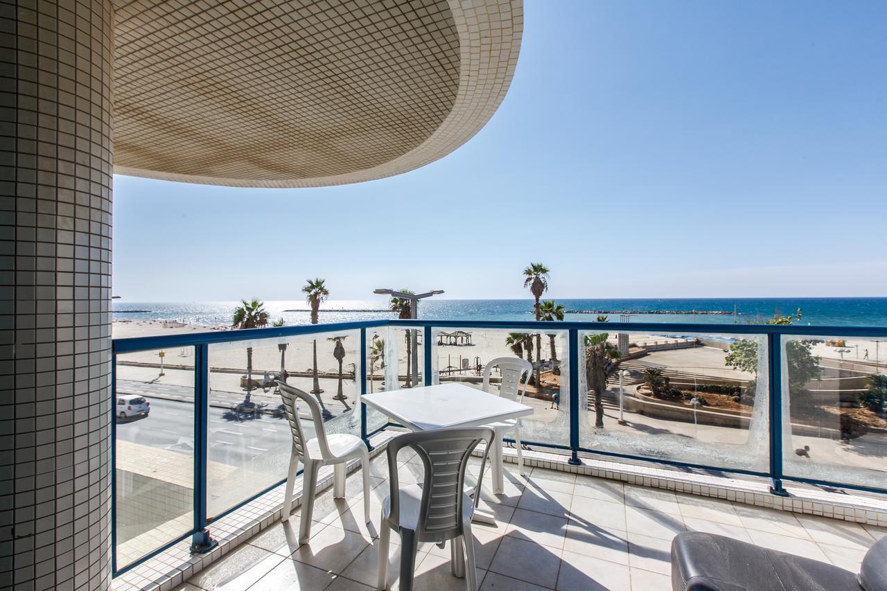 Ocean Front Apartments First Line To The Beach Tel Aviv Luaran gambar