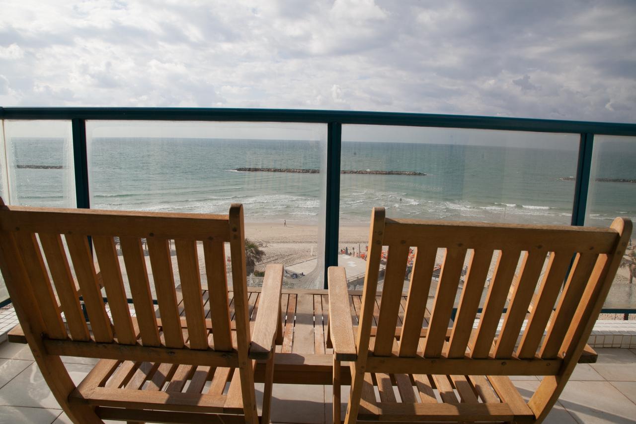Ocean Front Apartments First Line To The Beach Tel Aviv Luaran gambar