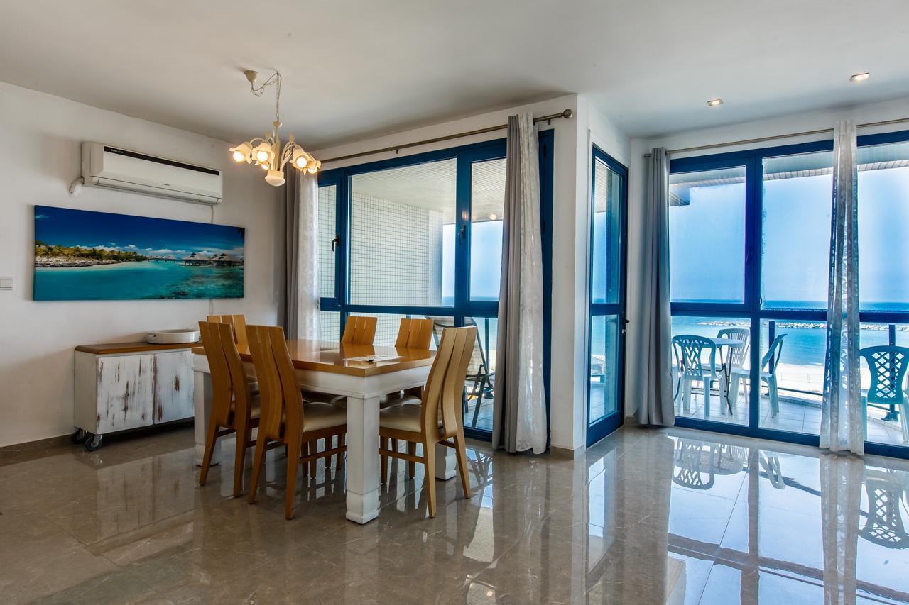 Ocean Front Apartments First Line To The Beach Tel Aviv Luaran gambar